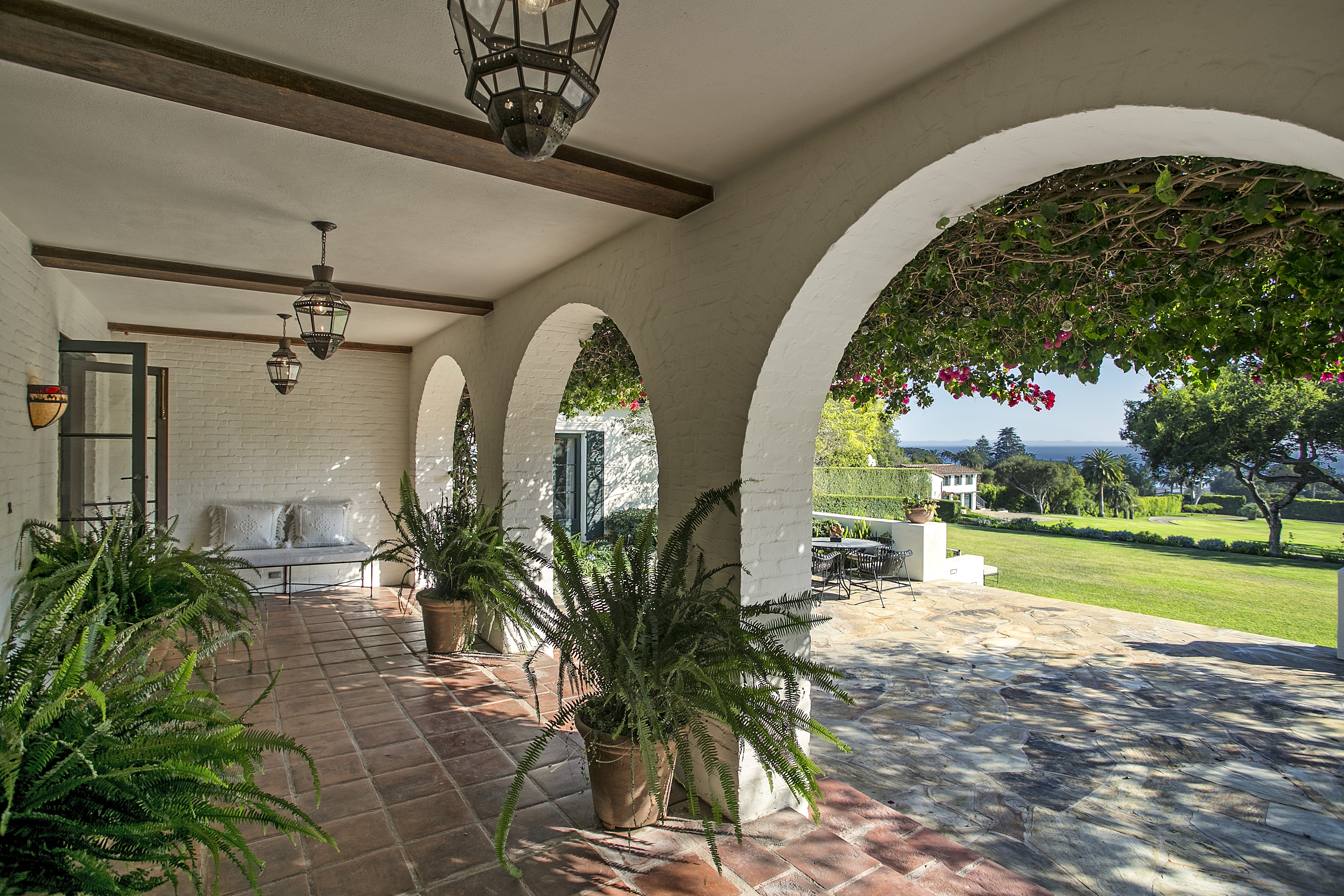 covered patio